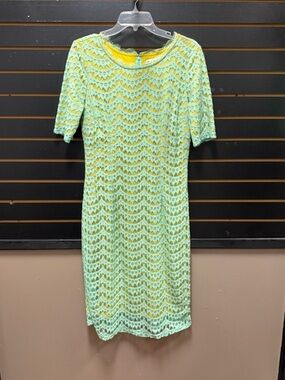 De Collection Lace Overlay Dress Mint Green Yellow Lined M